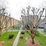 Specious-Cozy Maida Vale Apartment